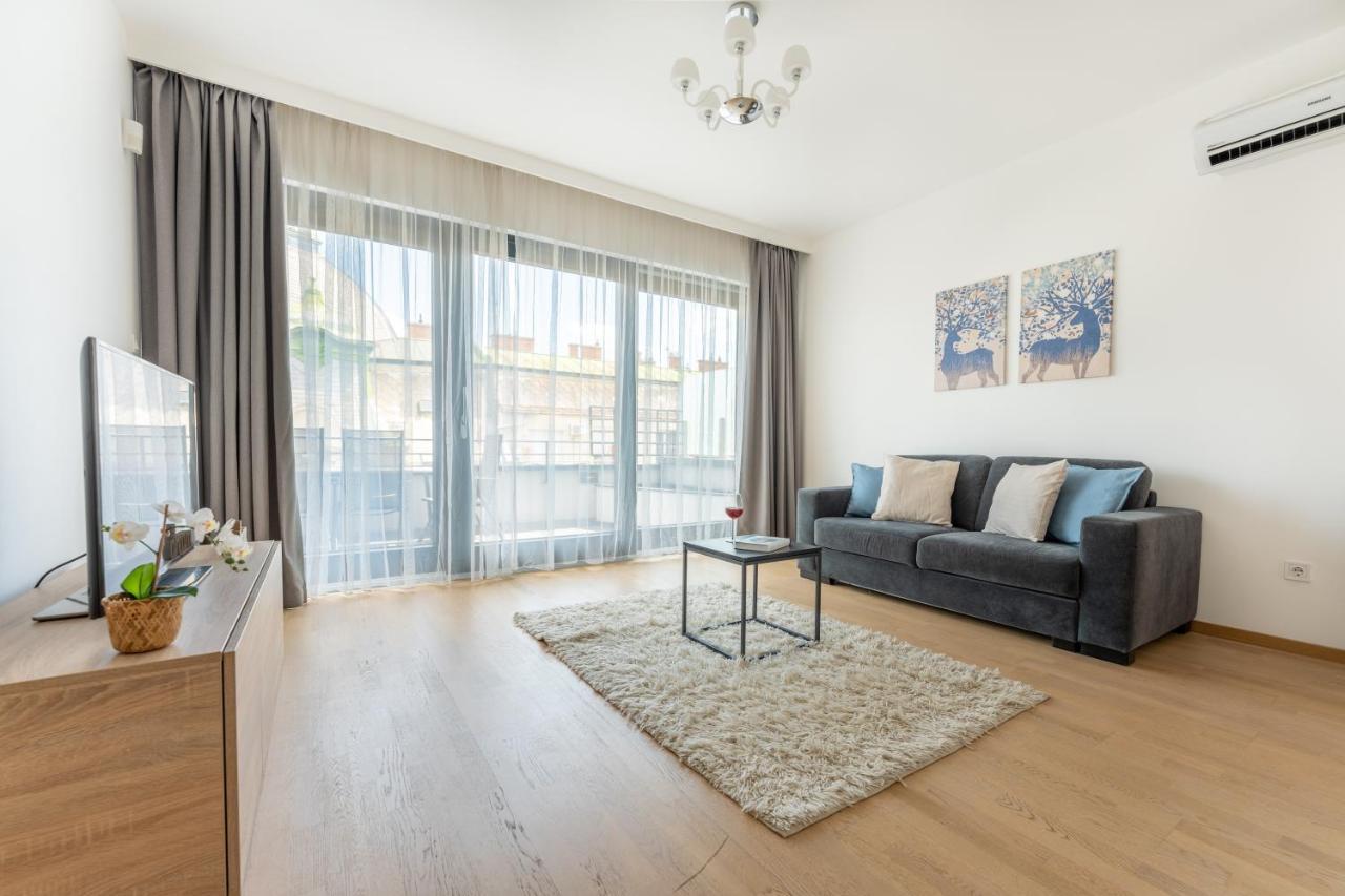 Apartment River Luxury